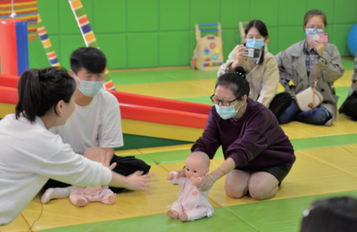 我市嬰幼兒照護服務位居全省前列，打造育兒友好型城市